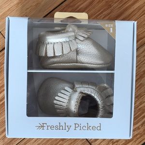 FRESHLY PICKED BABY MOCCASINS!